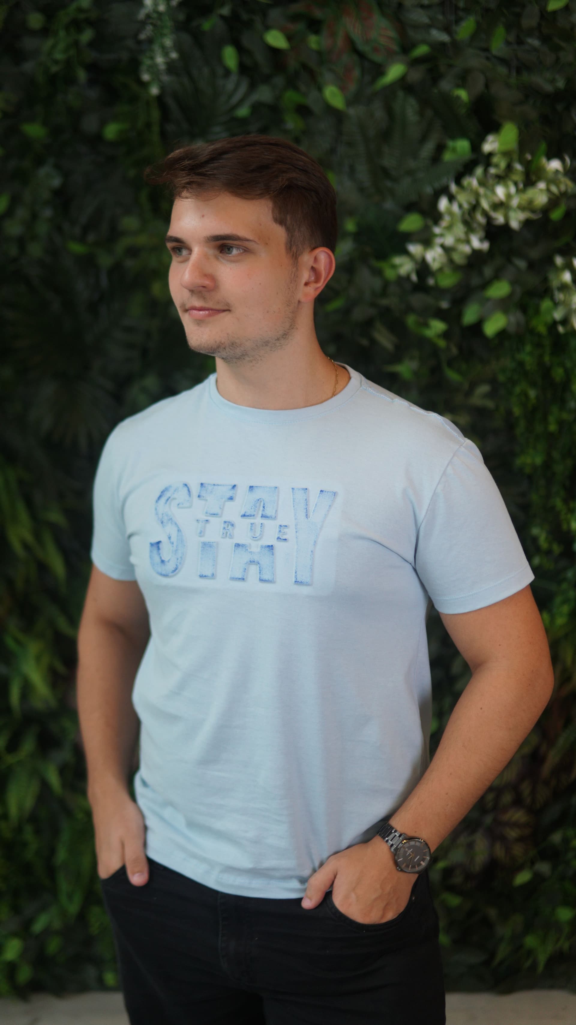 Camiseta com embossing STAY - Lachri Laser